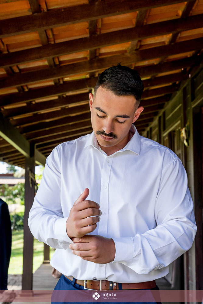 casamento ao ar livre-fotografo de casamento-casamento curitiba-casamento-wedding-fotografo curitiba-casamento ao ar livre curitiba-casamento ar livre-vestido de noiva-fotografo cwb-noivos-noiva-decoração de casamento-wed-making of noiva-noiva ruiva