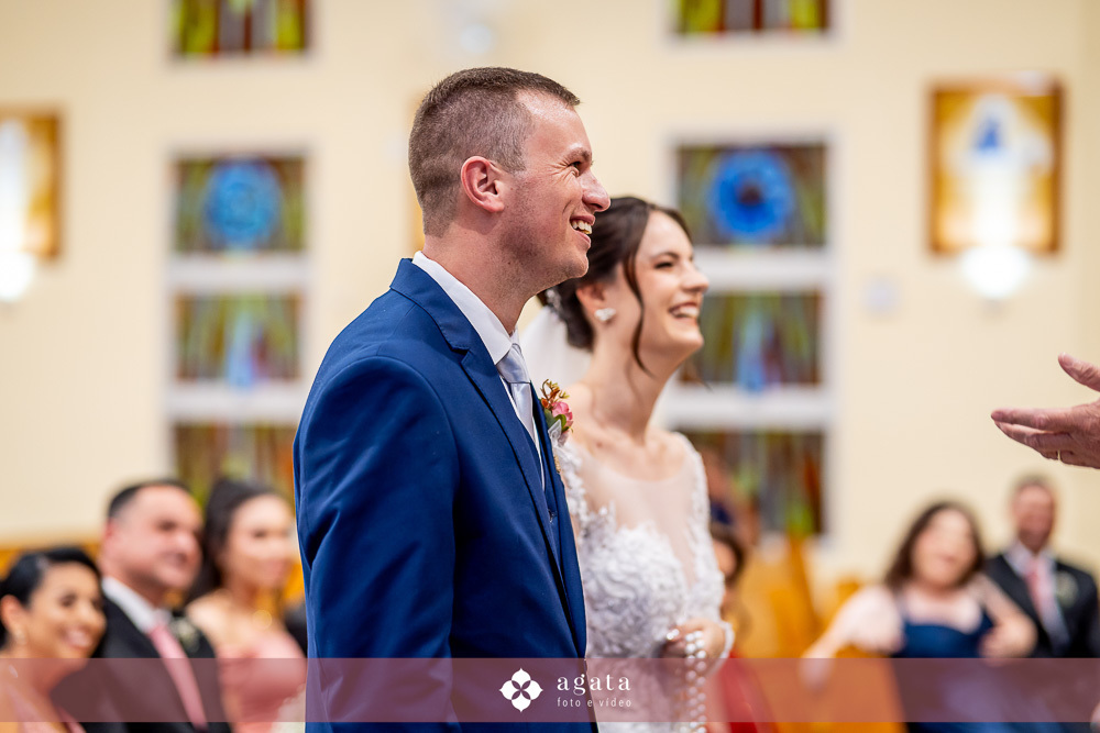 casamento na igreja-casamento curitiba-fotografo de casamento-casamento curitiba-fotografo cwb-vestido de noiva-noiva curitibana-casamento catolico-casamento na igreja catolica-casamento catolico curitiba-casamento na igreja-noivos catolicos-noivos 