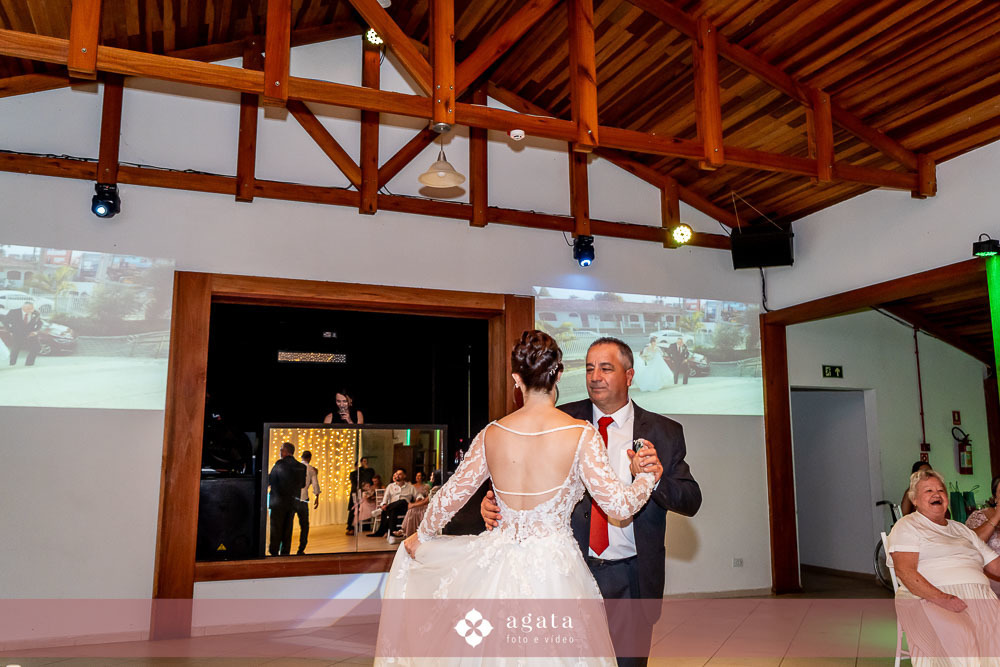 casamento na igreja-casamento curitiba-fotografo de casamento-casamento curitiba-fotografo cwb-vestido de noiva-noiva curitibana-casamento catolico-casamento na igreja catolica-casamento catolico curitiba-casamento na igreja-noivos catolicos-noivos 
