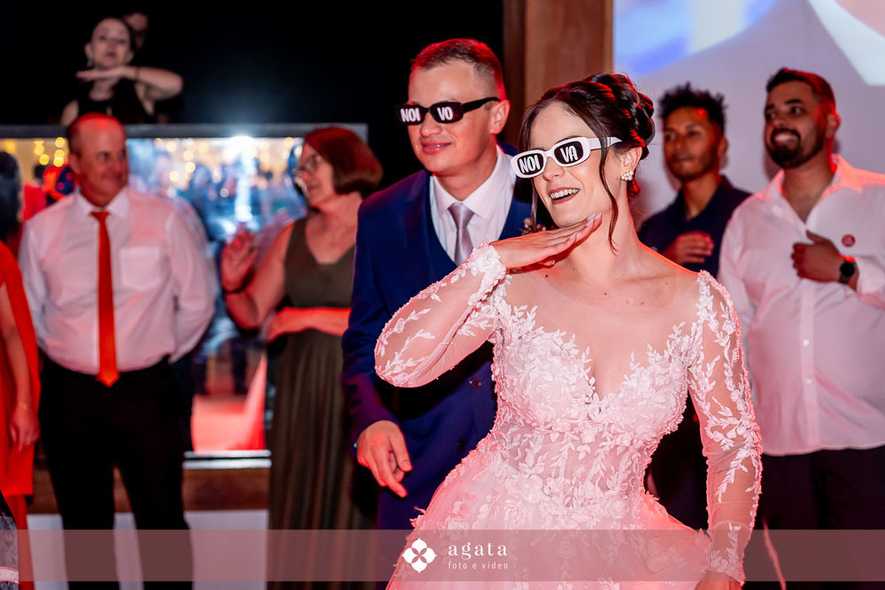 casamento na igreja-casamento curitiba-fotografo de casamento-casamento curitiba-fotografo cwb-vestido de noiva