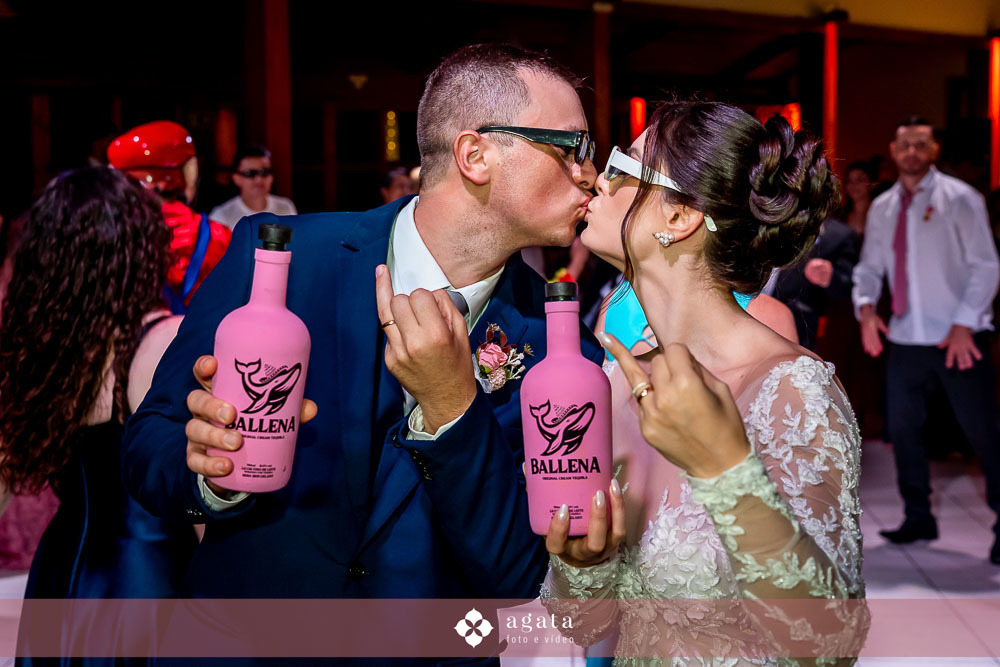casamento na igreja-casamento curitiba-fotografo de casamento-casamento curitiba-fotografo cwb-vestido de noiva-noiva curitibana-casamento catolico-casamento na igreja catolica-casamento catolico curitiba-casamento na igreja-noivos catolicos-noivos 
