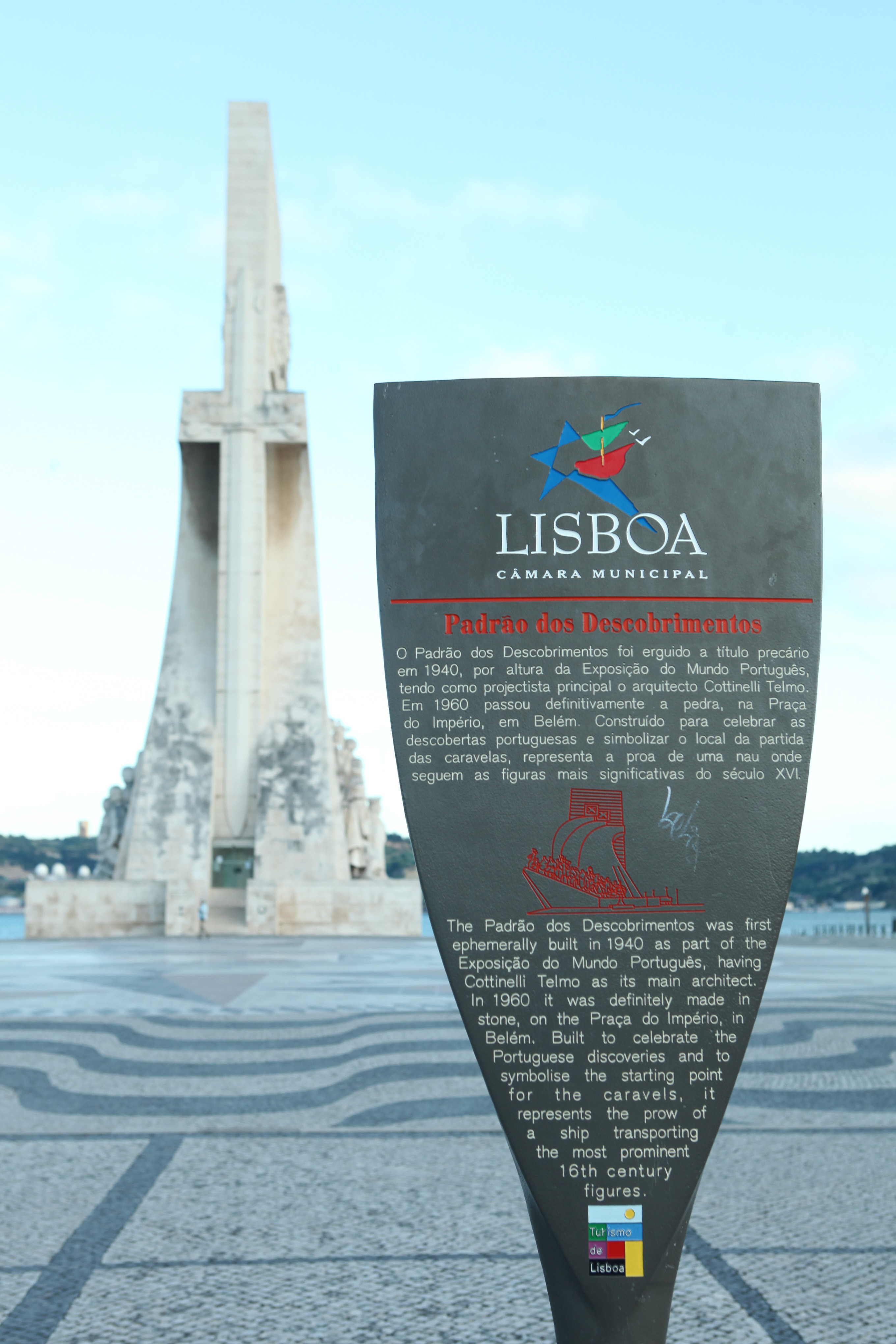 Ensaio de Casal - Dupla Maria Cecilia e Rodolfo - realizado em Portugal nas cidades de Lisboa, Porto e Fátima. Leo Matsuda Fotografias