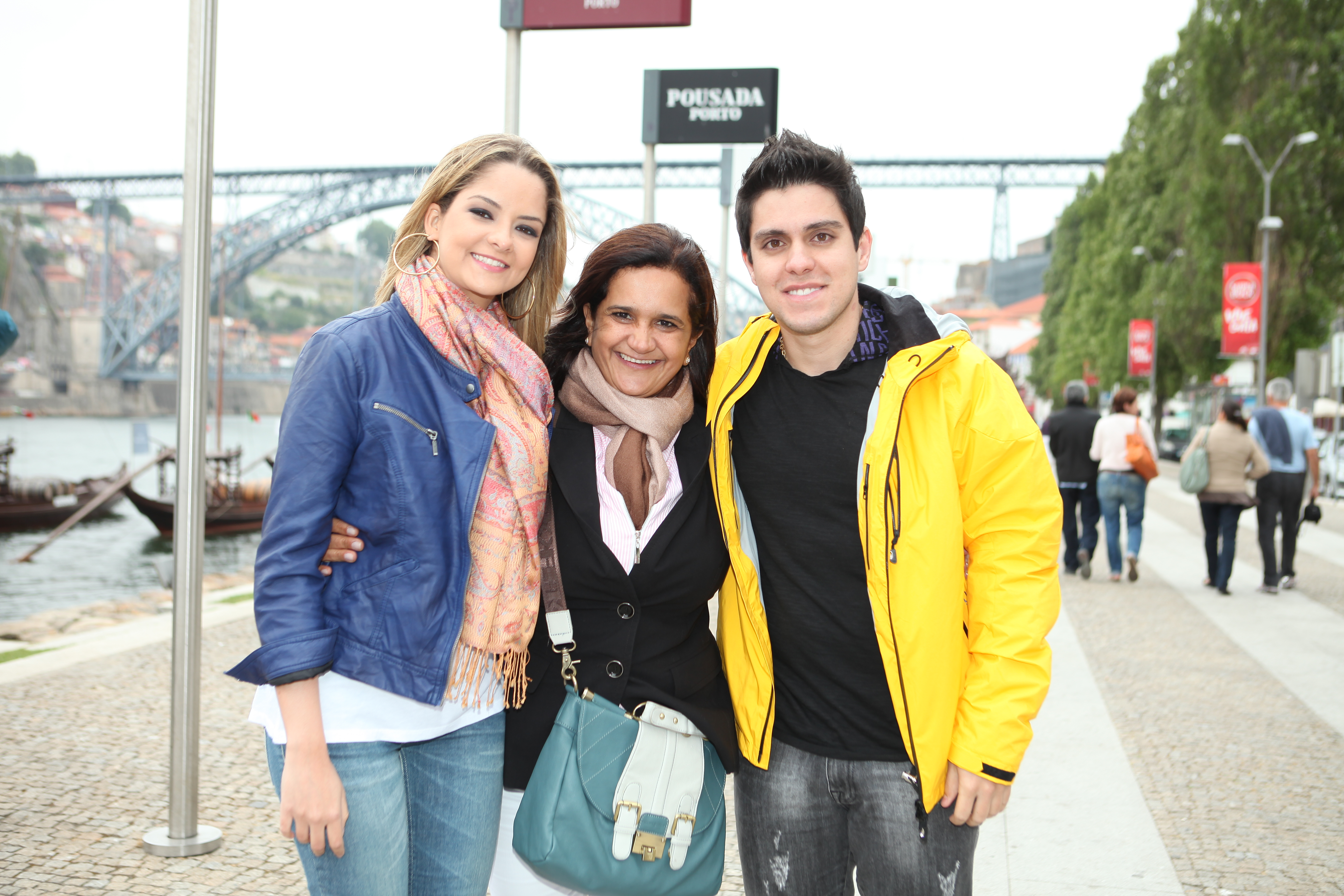 Ensaio de Casal - Dupla Maria Cecilia e Rodolfo - realizado em Portugal nas cidades de Lisboa, Porto e Fátima. Leo Matsuda Fotografias