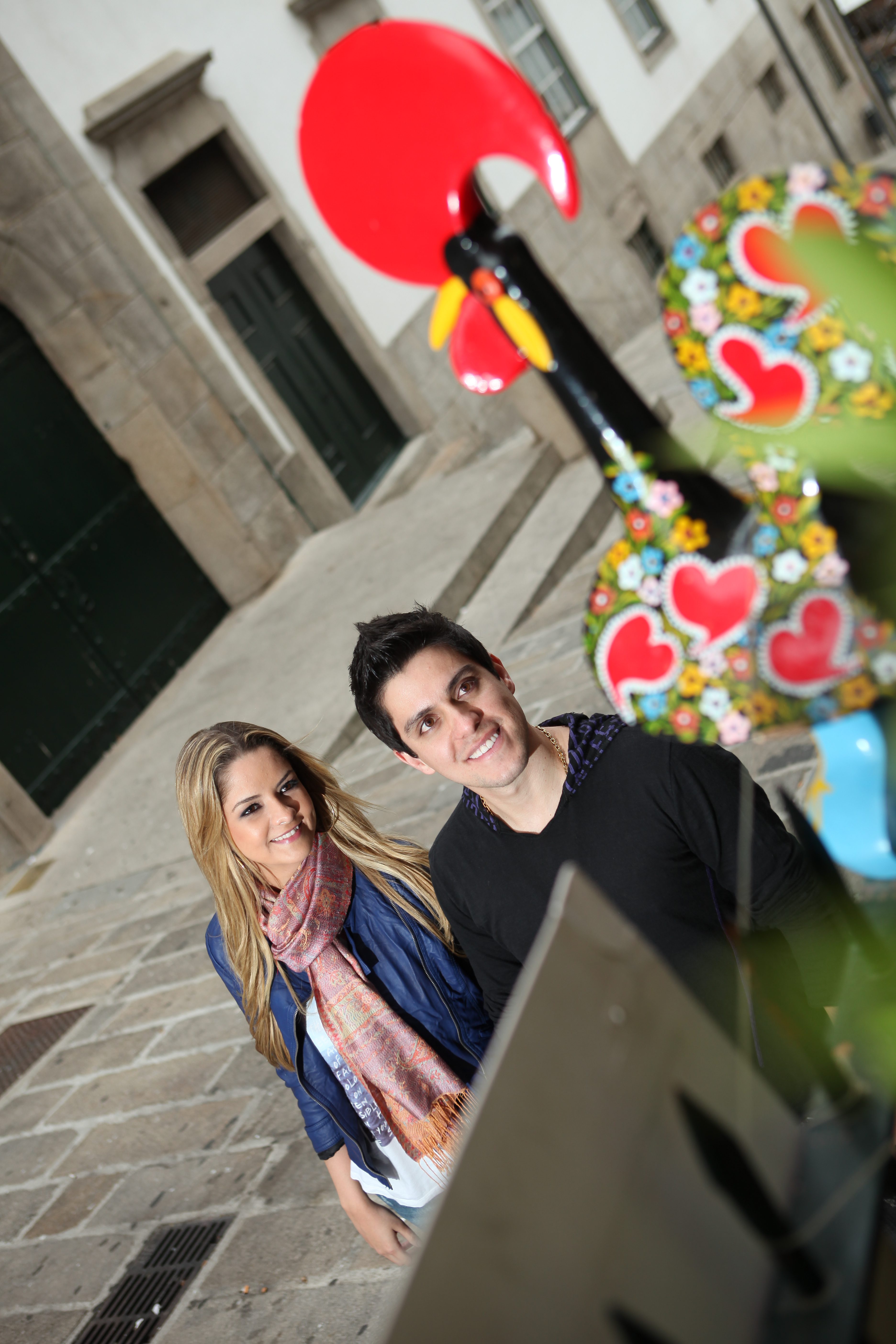Ensaio de Casal - Dupla Maria Cecilia e Rodolfo - realizado em Portugal nas cidades de Lisboa, Porto e Fátima. Leo Matsuda Fotografias