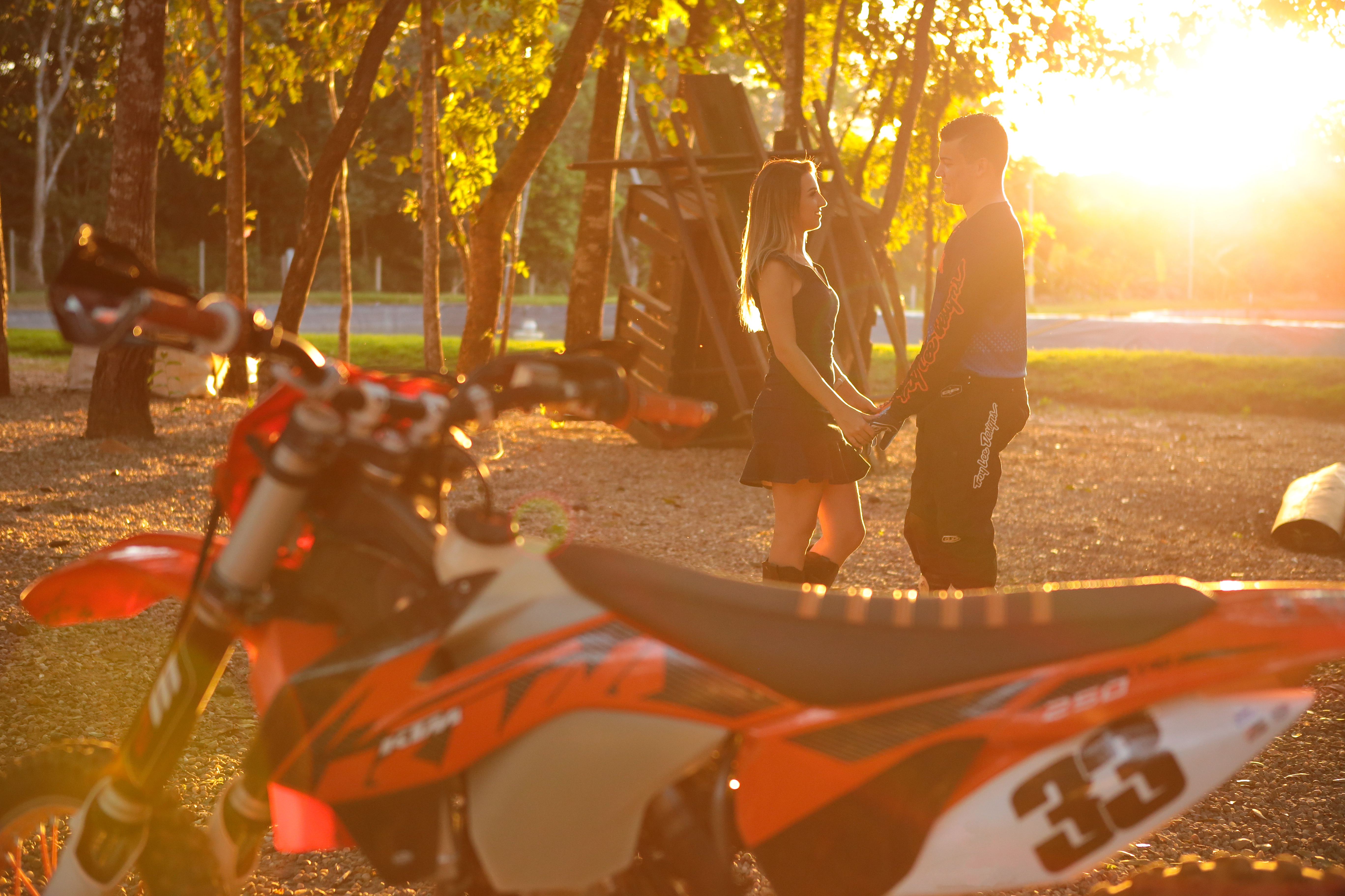 17 Ensaio de Casal da Alana e Maikon realizado em Sorriso MT - Leo Matsuda Fotografias