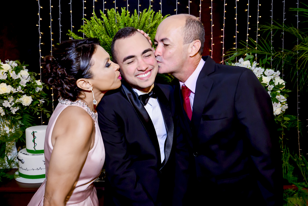 Fotografia de Formatura Admilson - Salvador Ba