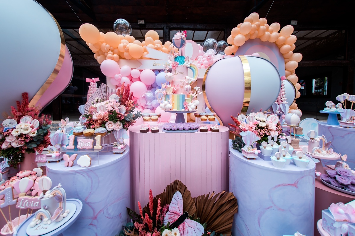 Festa Infantil 1 Ano Meu primeiro Ano aniversário festa de criança recreaê recreação infantil decoração salão de festa doceria meu pé de jambo pintou alegria Lidia Rezende Maria Faz festa Bellita Festas Andressa Ramos & Matterfloris Juliana Nery Decor