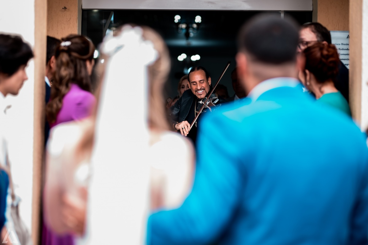 Wedding Casamento Buffet Making Off Decoração Cerimonialista Fotógrafo Vestido Noiva Noivo Camila Hoffmann Cerimonial Elimeire Assessoria de Evento Dani Vidal Vila Nova La Belle Maison Lena Buffet Casarão Penedo Diva Buffet Buquê Resende Penedo Itatiaia