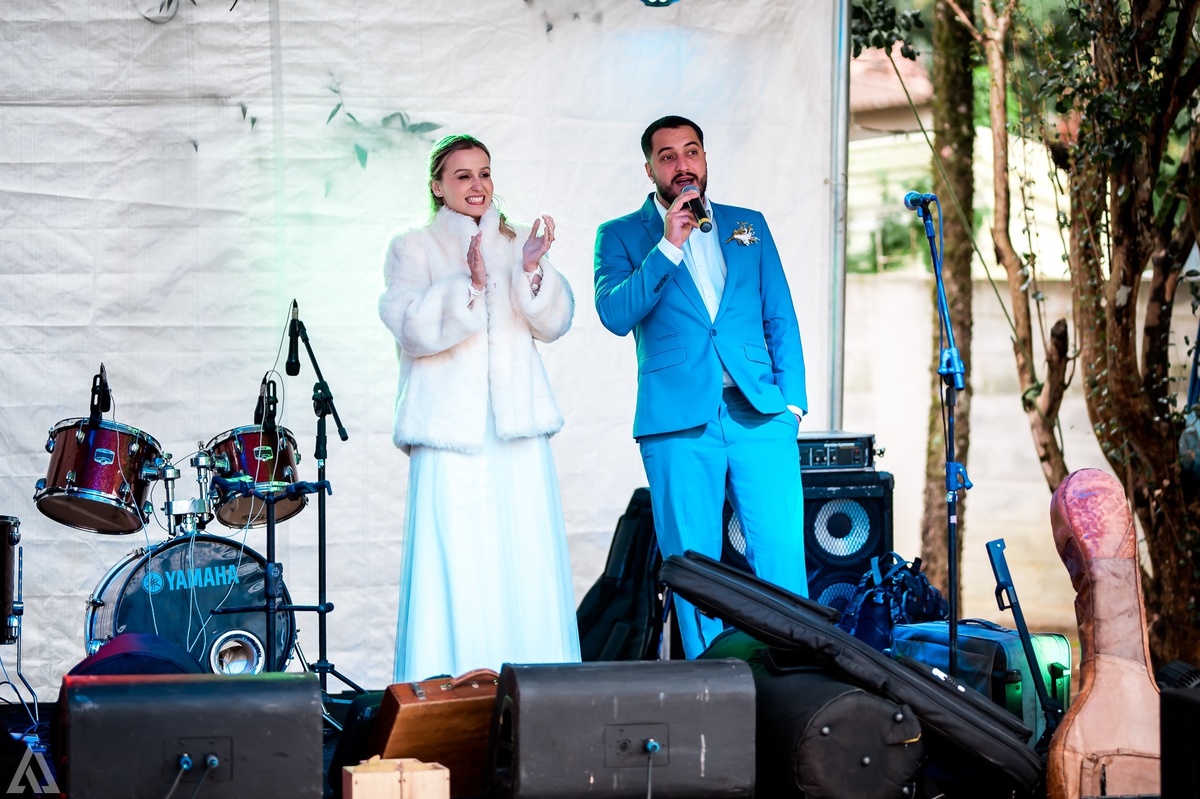 Wedding Casamento Buffet Making Off Decoração Cerimonialista Fotógrafo Vestido Noiva Noivo Camila Hoffmann Cerimonial Elimeire Assessoria de Evento Dani Vidal Vila Nova La Belle Maison Lena Buffet Casarão Penedo Diva Buffet Buquê Resende Penedo Itatiaia