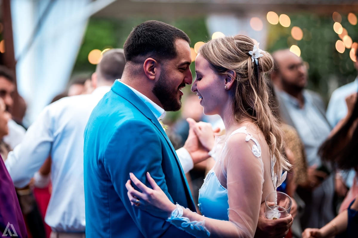 Wedding Casamento Buffet Making Off Decoração Cerimonialista Fotógrafo Vestido Noiva Noivo Camila Hoffmann Cerimonial Elimeire Assessoria de Evento Dani Vidal Vila Nova La Belle Maison Lena Buffet Casarão Penedo Diva Buffet Buquê Resende Penedo Itatiaia