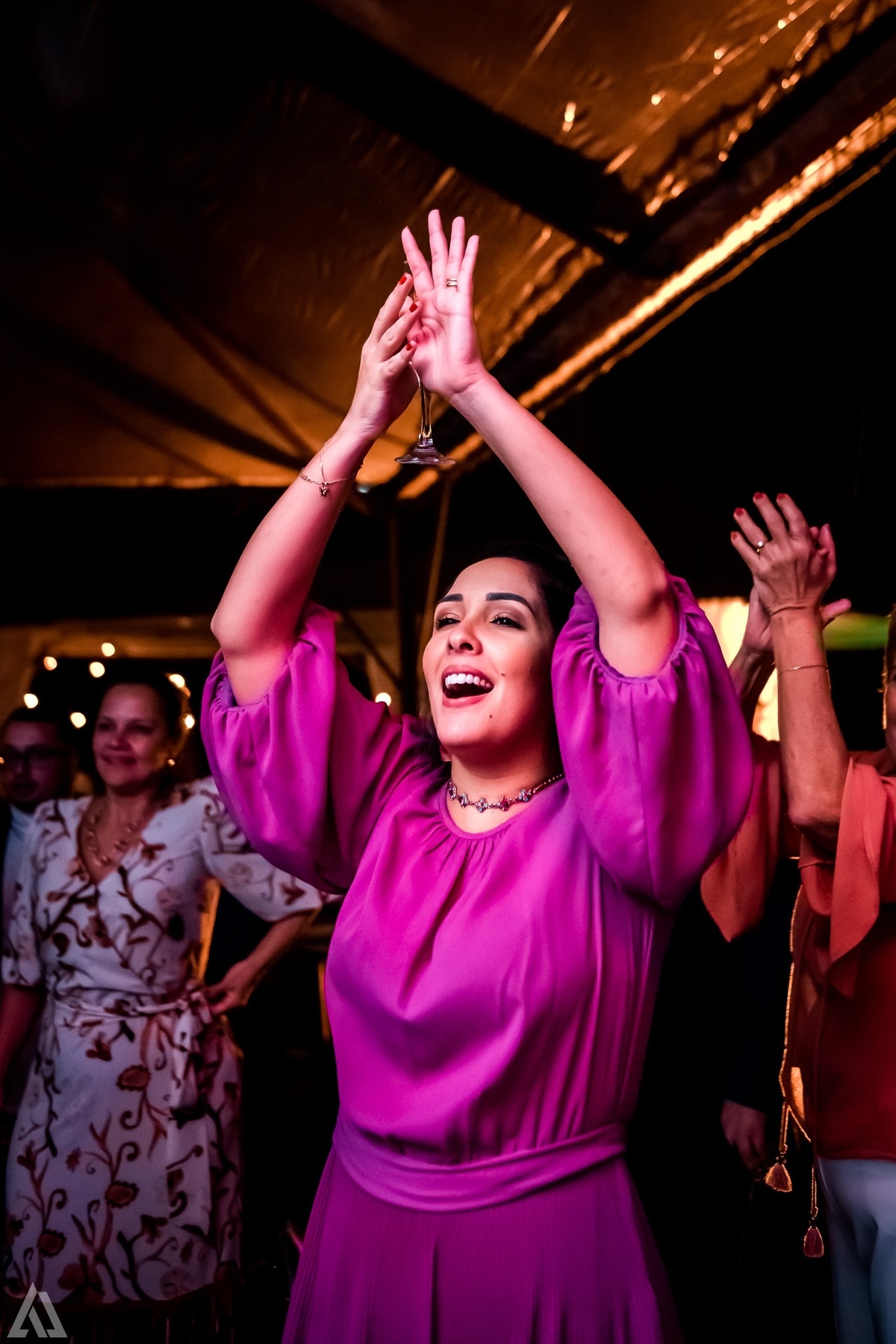 Wedding Casamento Buffet Making Off Decoração Cerimonialista Fotógrafo Vestido Noiva Noivo Camila Hoffmann Cerimonial Elimeire Assessoria de Evento Dani Vidal Vila Nova La Belle Maison Lena Buffet Casarão Penedo Diva Buffet Buquê Resende Penedo Itatiaia