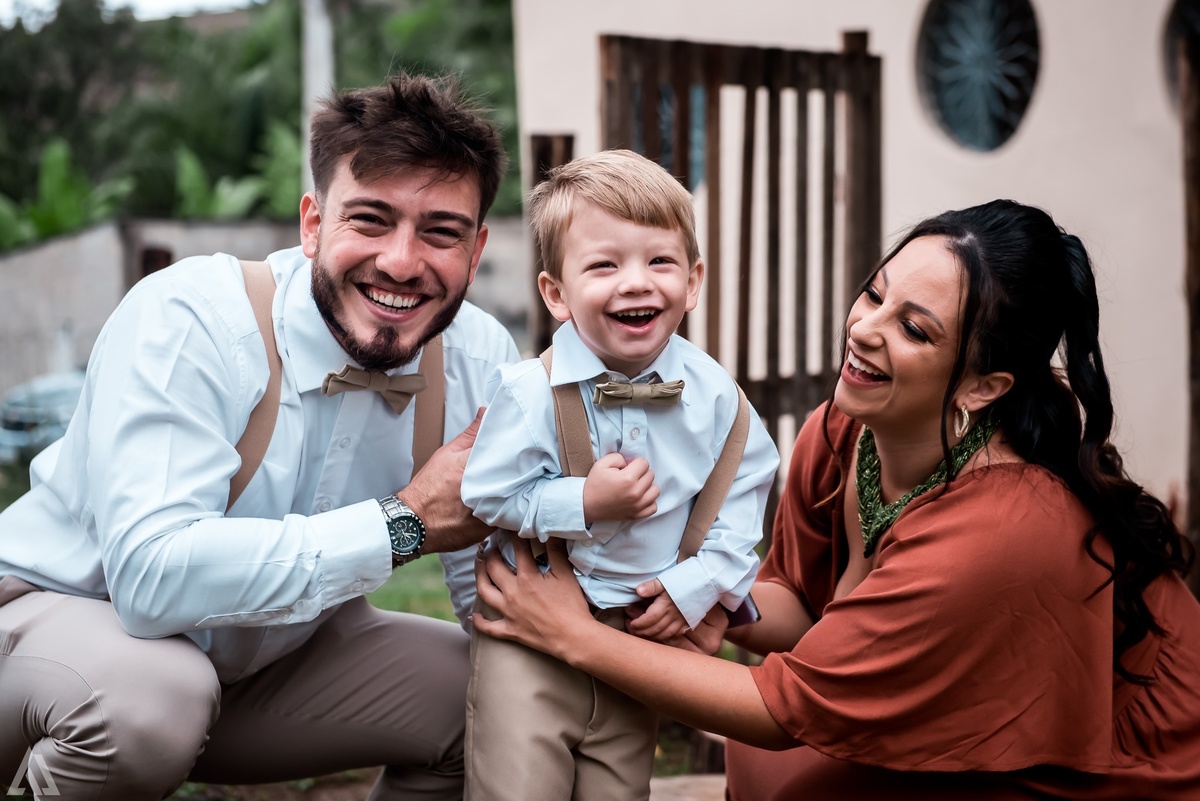 Wedding Casamento Buffet Making Off Decoração Cerimonialista Fotógrafo Vestido Noiva Noivo Camila Hoffmann Cerimonial Elimeire Assessoria de Evento Dani Vidal Vila Nova La Belle Maison Lena Buffet Casarão Penedo Diva Buffet Buquê Resende Penedo Itatiaia