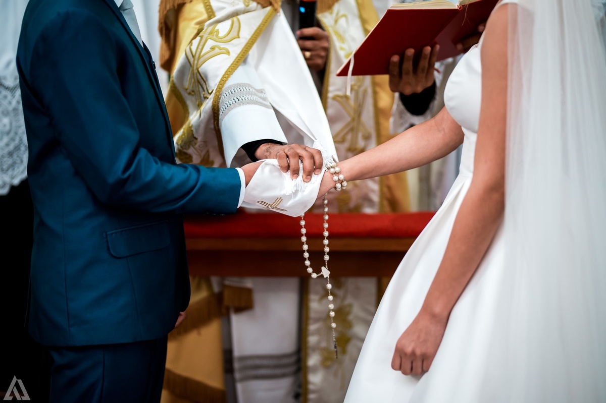 Wedding Casamento Buffet Making Off Decoração Cerimonialista Fotógrafo Vestido Noiva Noivo Camila Hoffmann Cerimonial Elimeire Assessoria de Evento Dani Vidal Vila Nova La Belle Maison Lena Buffet Casarão Penedo Diva Buffet Buquê Resende Penedo Itatiaia