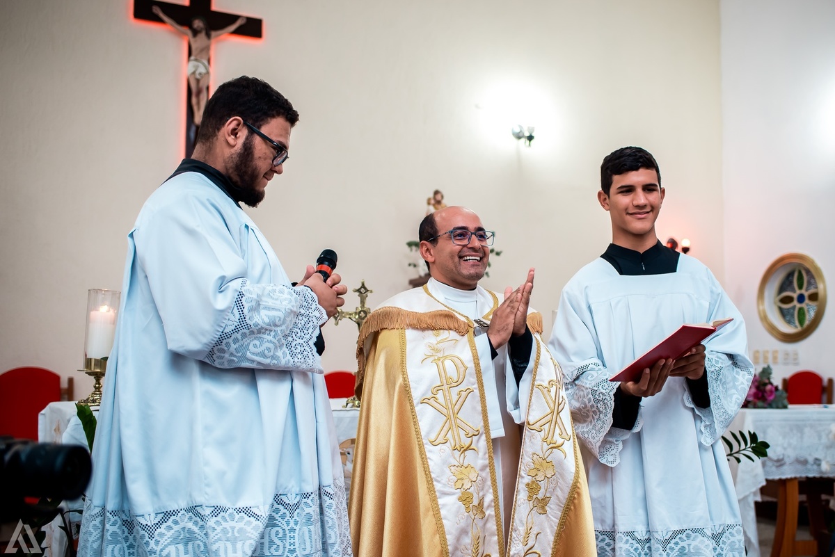 Wedding Casamento Buffet Making Off Decoração Cerimonialista Fotógrafo Vestido Noiva Noivo Camila Hoffmann Cerimonial Elimeire Assessoria de Evento Dani Vidal Vila Nova La Belle Maison Lena Buffet Casarão Penedo Diva Buffet Buquê Resende Penedo Itatiaia
