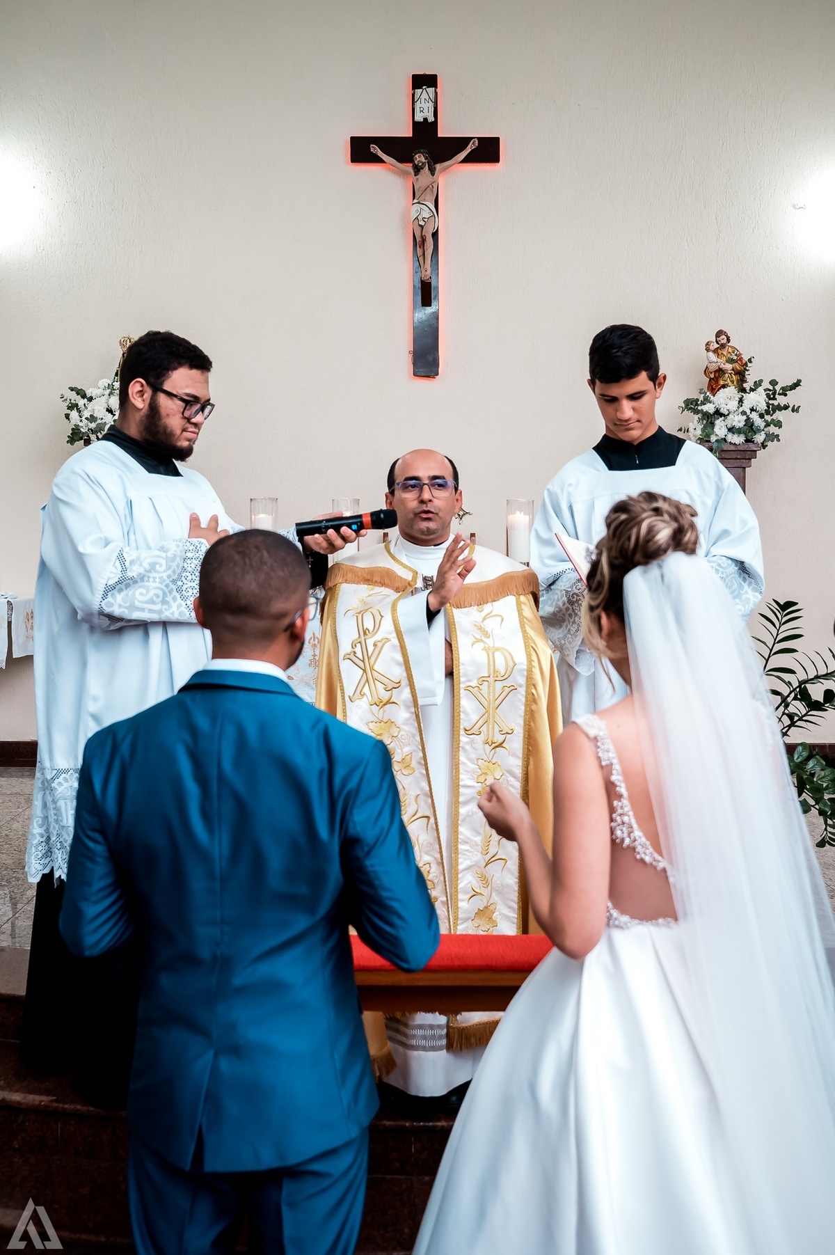 Wedding Casamento Buffet Making Off Decoração Cerimonialista Fotógrafo Vestido Noiva Noivo Camila Hoffmann Cerimonial Elimeire Assessoria de Evento Dani Vidal Vila Nova La Belle Maison Lena Buffet Casarão Penedo Diva Buffet Buquê Resende Penedo Itatiaia