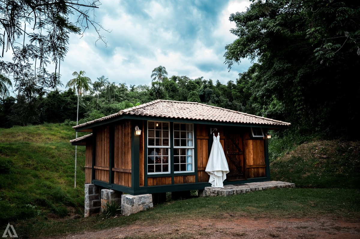 Wedding Casamento Buffet Making Off Decoração Cerimonialista Fotógrafo Vestido Noiva Noivo Camila Hoffmann Cerimonial Elimeire Assessoria de Evento Dani Vidal Vila Nova La Belle Maison Lena Buffet Casarão Penedo Diva Buffet Buquê Resende Penedo Itatiaia