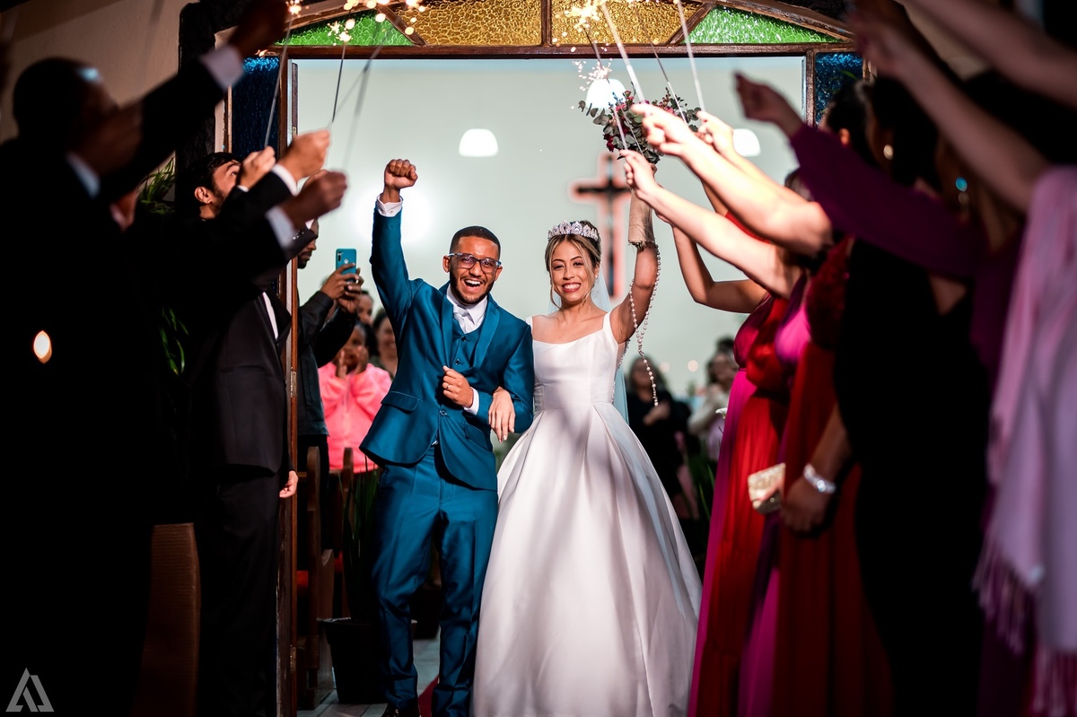 Wedding Casamento Buffet Making Off Decoração Cerimonialista Fotógrafo Vestido Noiva Noivo Camila Hoffmann Cerimonial Elimeire Assessoria de Evento Dani Vidal Vila Nova La Belle Maison Lena Buffet Casarão Penedo Diva Buffet Buquê Resende Penedo Itatiaia