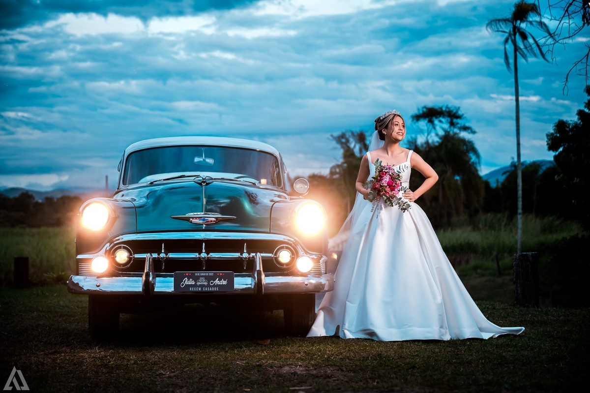 Wedding Casamento Buffet Making Off Decoração Cerimonialista Fotógrafo Vestido Noiva Noivo Camila Hoffmann Cerimonial Elimeire Assessoria de Evento Dani Vidal Vila Nova La Belle Maison Lena Buffet Casarão Penedo Diva Buffet Buquê Resende Penedo Itatiaia