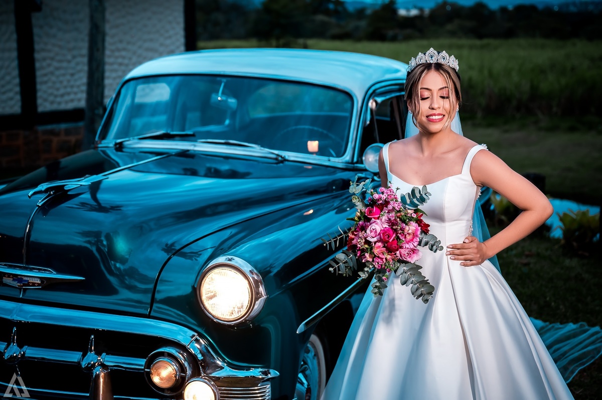 Wedding Casamento Buffet Making Off Decoração Cerimonialista Fotógrafo Vestido Noiva Noivo Camila Hoffmann Cerimonial Elimeire Assessoria de Evento Dani Vidal Vila Nova La Belle Maison Lena Buffet Casarão Penedo Diva Buffet Buquê Resende Penedo Itatiaia