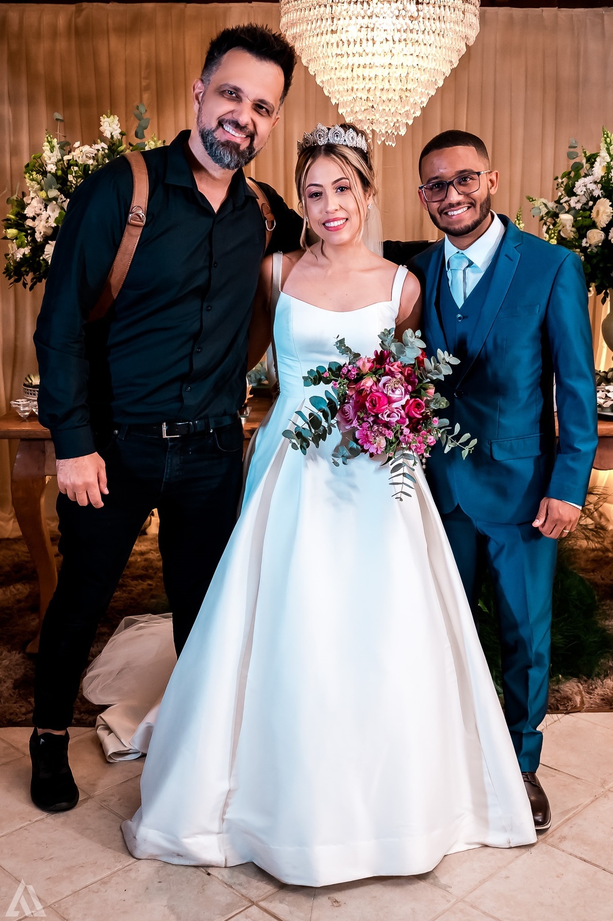 Wedding Casamento Buffet Making Off Decoração Cerimonialista Fotógrafo Vestido Noiva Noivo Camila Hoffmann Cerimonial Elimeire Assessoria de Evento Dani Vidal Vila Nova La Belle Maison Lena Buffet Casarão Penedo Diva Buffet Buquê Resende Penedo Itatiaia