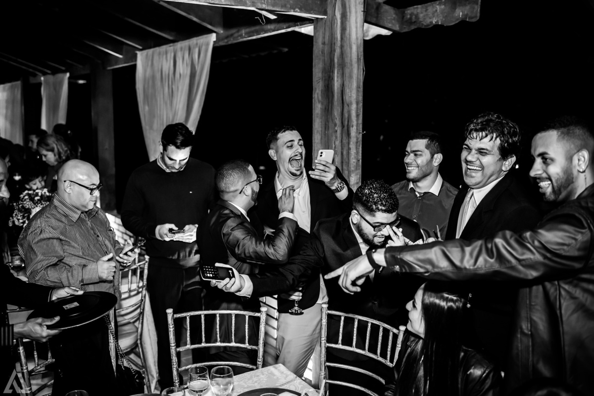 Wedding Casamento Buffet Making Off Decoração Cerimonialista Fotógrafo Vestido Noiva Noivo Camila Hoffmann Cerimonial Elimeire Assessoria de Evento Dani Vidal Vila Nova La Belle Maison Lena Buffet Casarão Penedo Diva Buffet Buquê Resende Penedo Itatiaia