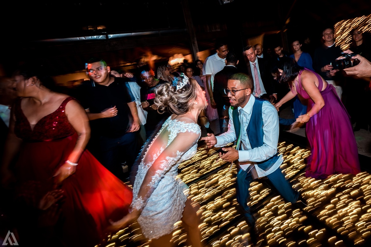 Wedding Casamento Buffet Making Off Decoração Cerimonialista Fotógrafo Vestido Noiva Noivo Camila Hoffmann Cerimonial Elimeire Assessoria de Evento Dani Vidal Vila Nova La Belle Maison Lena Buffet Casarão Penedo Diva Buffet Buquê Resende Penedo Itatiaia