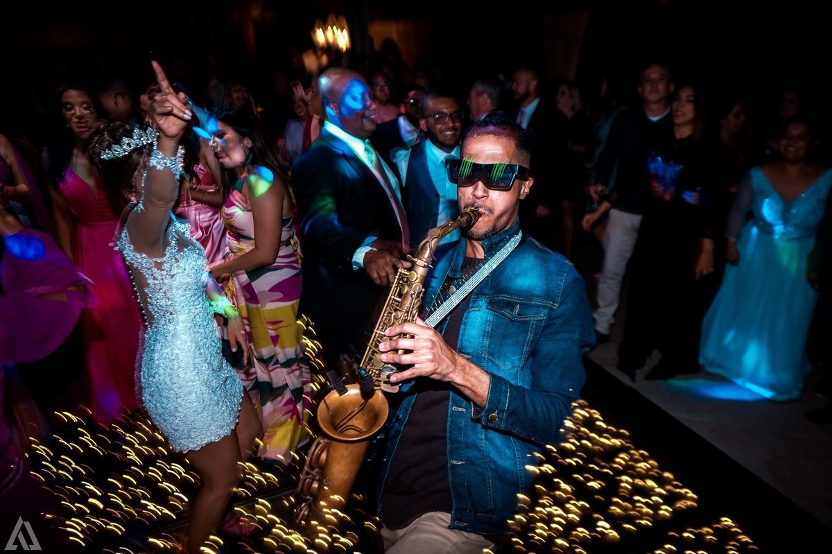 Wedding Casamento Buffet Making Off Decoração Cerimonialista Fotógrafo Vestido Noiva Noivo Camila Hoffmann Cerimonial Elimeire Assessoria de Evento Dani Vidal Vila Nova La Belle Maison Lena Buffet Casarão Penedo Diva Buffet Buquê Resende Penedo Itatiaia