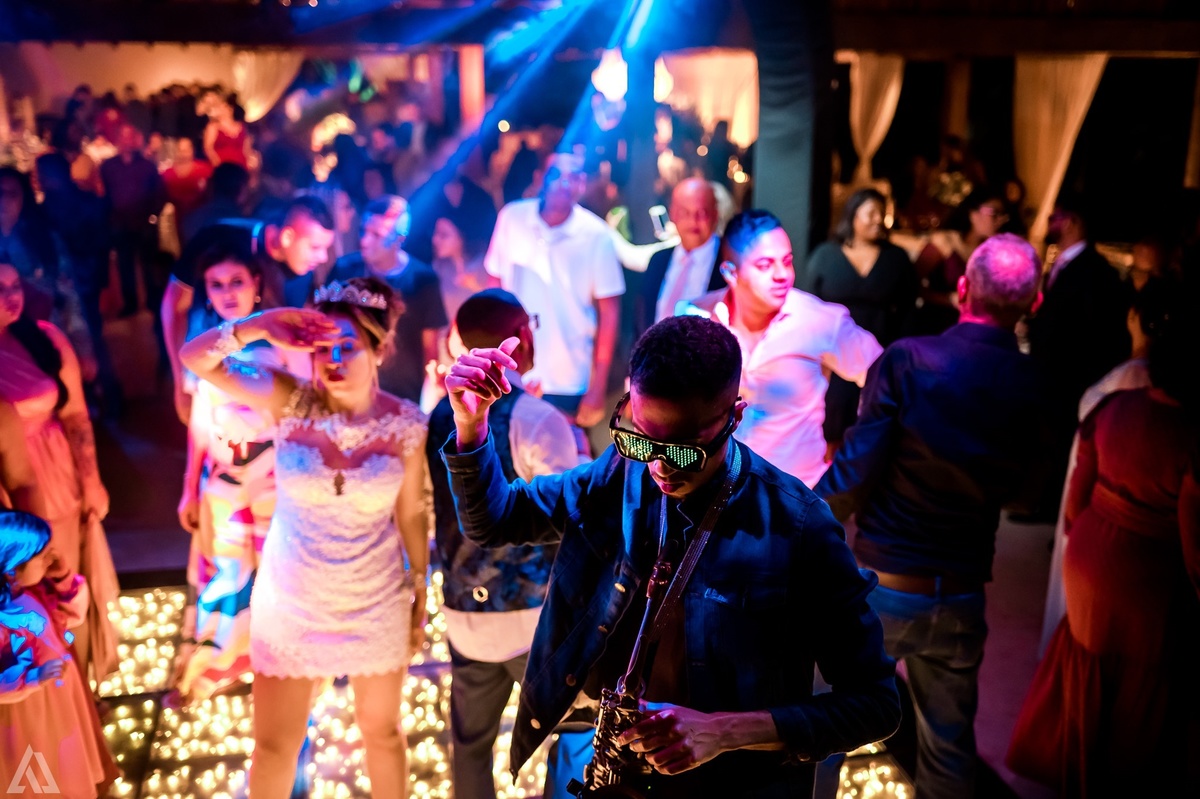 Wedding Casamento Buffet Making Off Decoração Cerimonialista Fotógrafo Vestido Noiva Noivo Camila Hoffmann Cerimonial Elimeire Assessoria de Evento Dani Vidal Vila Nova La Belle Maison Lena Buffet Casarão Penedo Diva Buffet Buquê Resende Penedo Itatiaia