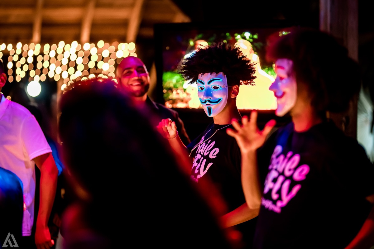 Wedding Casamento Buffet Making Off Decoração Cerimonialista Fotógrafo Vestido Noiva Noivo Camila Hoffmann Cerimonial Elimeire Assessoria de Evento Dani Vidal Vila Nova La Belle Maison Lena Buffet Casarão Penedo Diva Buffet Buquê Resende Penedo Itatiaia