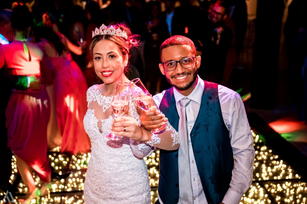 Wedding Casamento Buffet Making Off Decoração Cerimonialista Fotógrafo Vestido Noiva Noivo Camila Hoffmann Cerimonial Elimeire Assessoria de Evento Dani Vidal Vila Nova La Belle Maison Lena Buffet Casarão Penedo Diva Buffet Buquê Resende Penedo Itatiaia