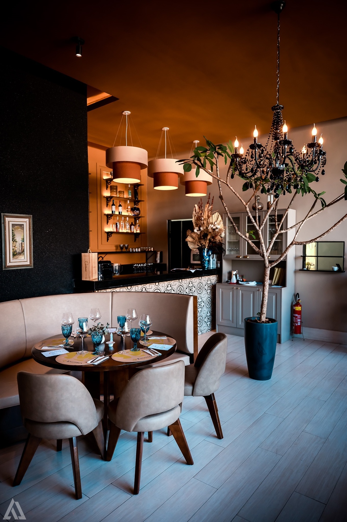 Wedding Casamento Buffet Making Off Decoração Cerimonialista Fotógrafo Vestido Noiva Noivo Camila Hoffmann Cerimonial Elimeire Assessoria de Evento Dani Vidal Vila Nova La Belle Maison Lena Buffet Casarão Penedo Diva Buffet Buquê Resende Penedo Itatiaia