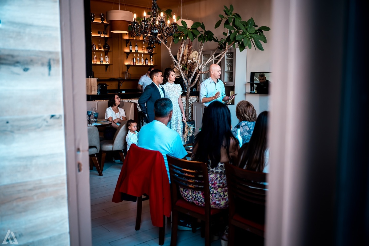 Wedding Casamento Buffet Making Off Decoração Cerimonialista Fotógrafo Vestido Noiva Noivo Camila Hoffmann Cerimonial Elimeire Assessoria de Evento Dani Vidal Vila Nova La Belle Maison Lena Buffet Casarão Penedo Diva Buffet Buquê Resende Penedo Itatiaia