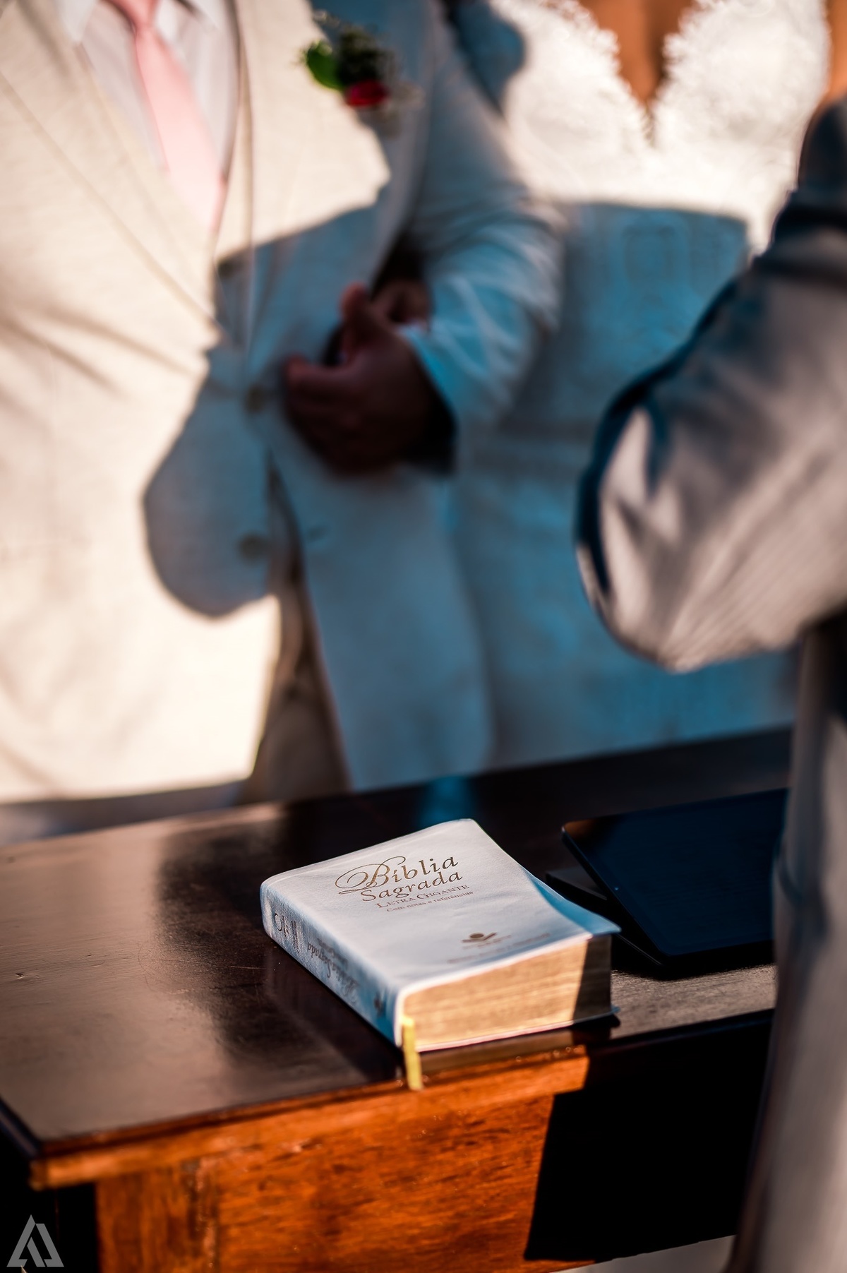 Wedding Casamento Buffet Making Off Decoração Cerimonialista Fotógrafo Vestido Noiva Noivo Camila Hoffmann Cerimonial Elimeire Assessoria de Evento Dani Vidal Vila Nova La Belle Maison Lena Buffet Casarão Penedo Diva Buffet Buquê Resende Penedo Itatiaia