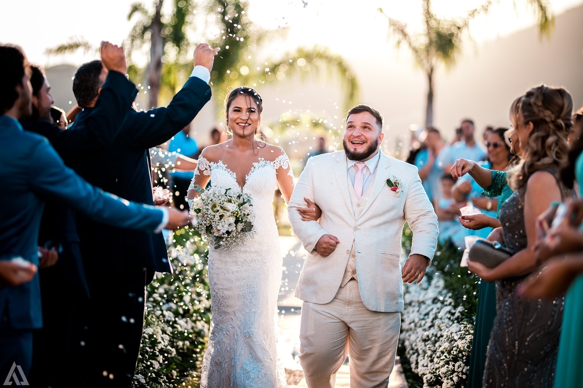 Wedding Casamento Buffet Making Off Decoração Cerimonialista Fotógrafo Vestido Noiva Noivo Camila Hoffmann Cerimonial Elimeire Assessoria de Evento Dani Vidal Vila Nova La Belle Maison Lena Buffet Casarão Penedo Diva Buffet Buquê Resende Penedo Itatiaia