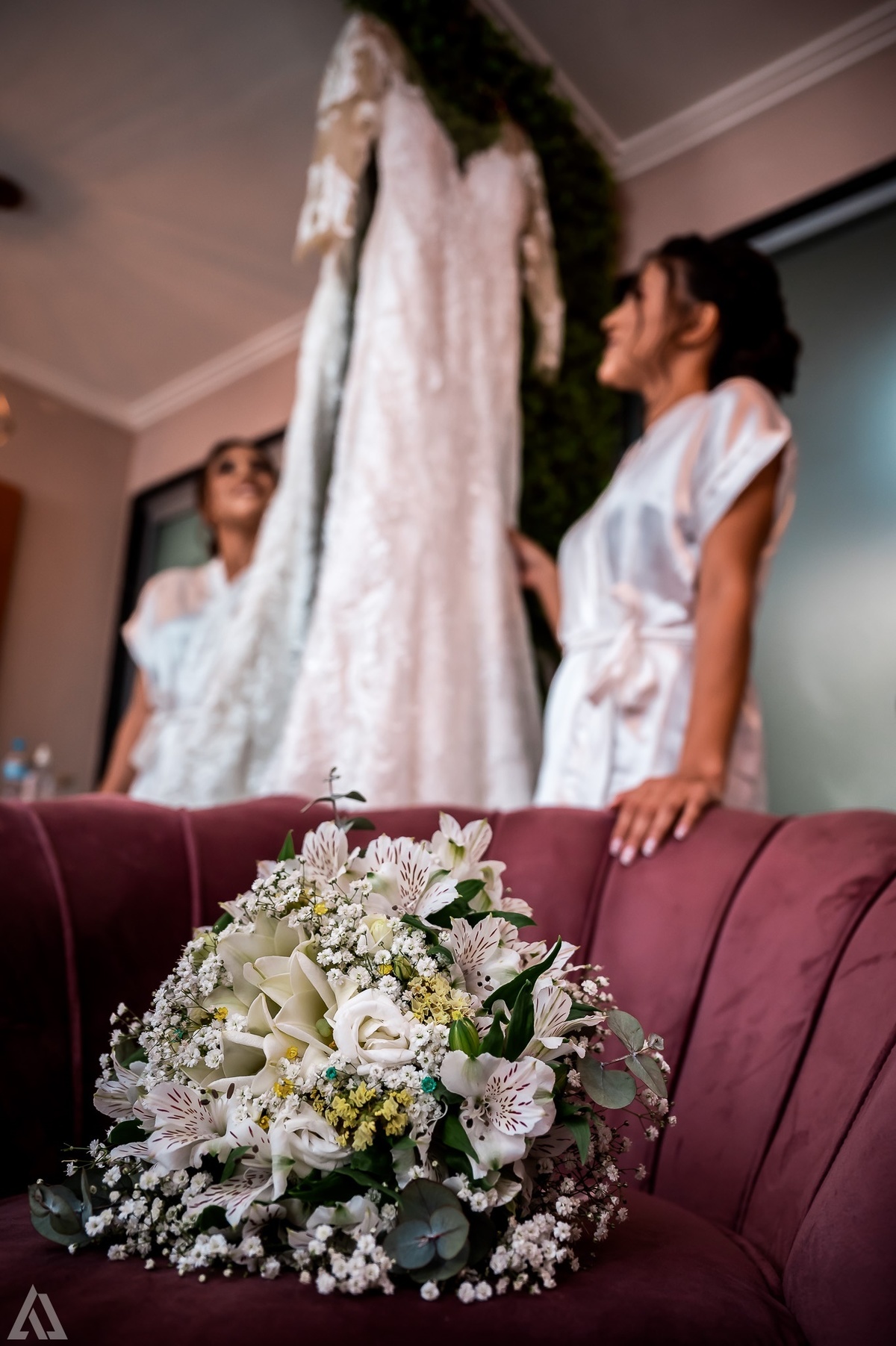 Wedding Casamento Buffet Making Off Decoração Cerimonialista Fotógrafo Vestido Noiva Noivo Camila Hoffmann Cerimonial Elimeire Assessoria de Evento Dani Vidal Vila Nova La Belle Maison Lena Buffet Casarão Penedo Diva Buffet Buquê Resende Penedo Itatiaia