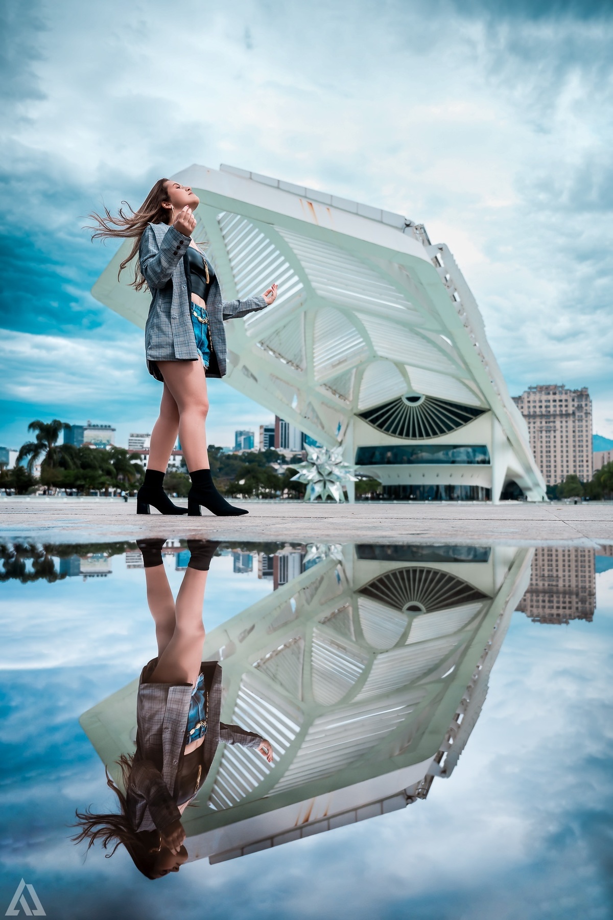 Ensaio Book Debutante 15 Anos XV Street Tumblr Alex Jardim Fotografia Fotógrafo Resende Itatiaia Penedo Barra Mansa Volta Redonda Rio de Janeiro Museu do Amanhã Lena Buffet La Belle Maison Dani Vidal Elimeire Laurino Camila Hoffmann Cerimonial 