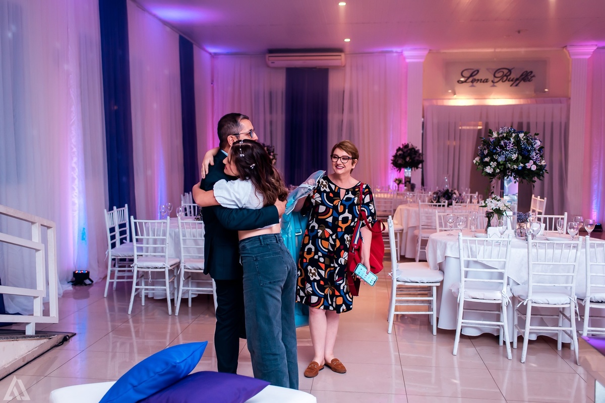 Ensaio Festa Book Teen Debutante 15 Anos Alex Jardim Fotografia Fotógrafo Makink Off Resende Itatiaia Penedo Porto Real Quatis Barra Mansa Volta Redonda Lena Buffet La Belle Maison Estela Dani Vidal Elimeire Laurino Camila Hoffmann Cerimonial Maquiadora