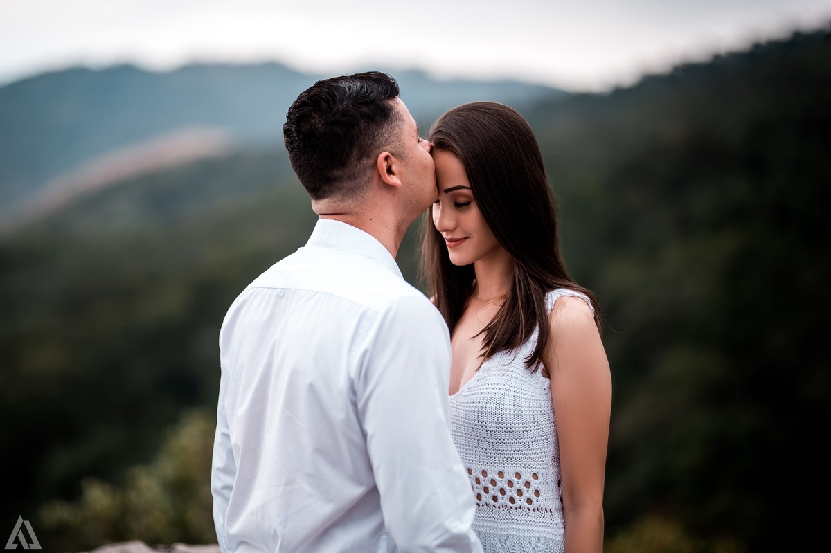 Wedding Casamento Buffet Making Off Decoração Cerimonialista Fotógrafo Vestido Noiva Noivo Camila Hoffmann Cerimonial Elimeire Assessoria de Evento Dani Vidal Vila Nova La Belle Maison Lena Buffet Casarão Penedo Diva Buffet Buquê Resende Penedo Itatiaia