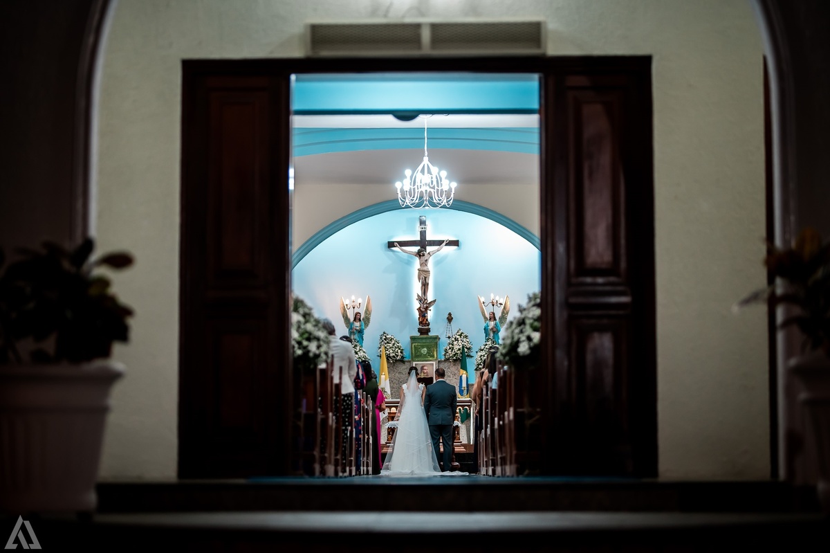 Wedding Casamento Buffet Making Off Decoração Cerimonialista Fotógrafo Vestido Noiva Noivo Camila Hoffmann Cerimonial Elimeire Assessoria de Evento Dani Vidal Vila Nova La Belle Maison Lena Buffet Casarão Penedo Diva Buffet Buquê Resende Penedo Itatiaia