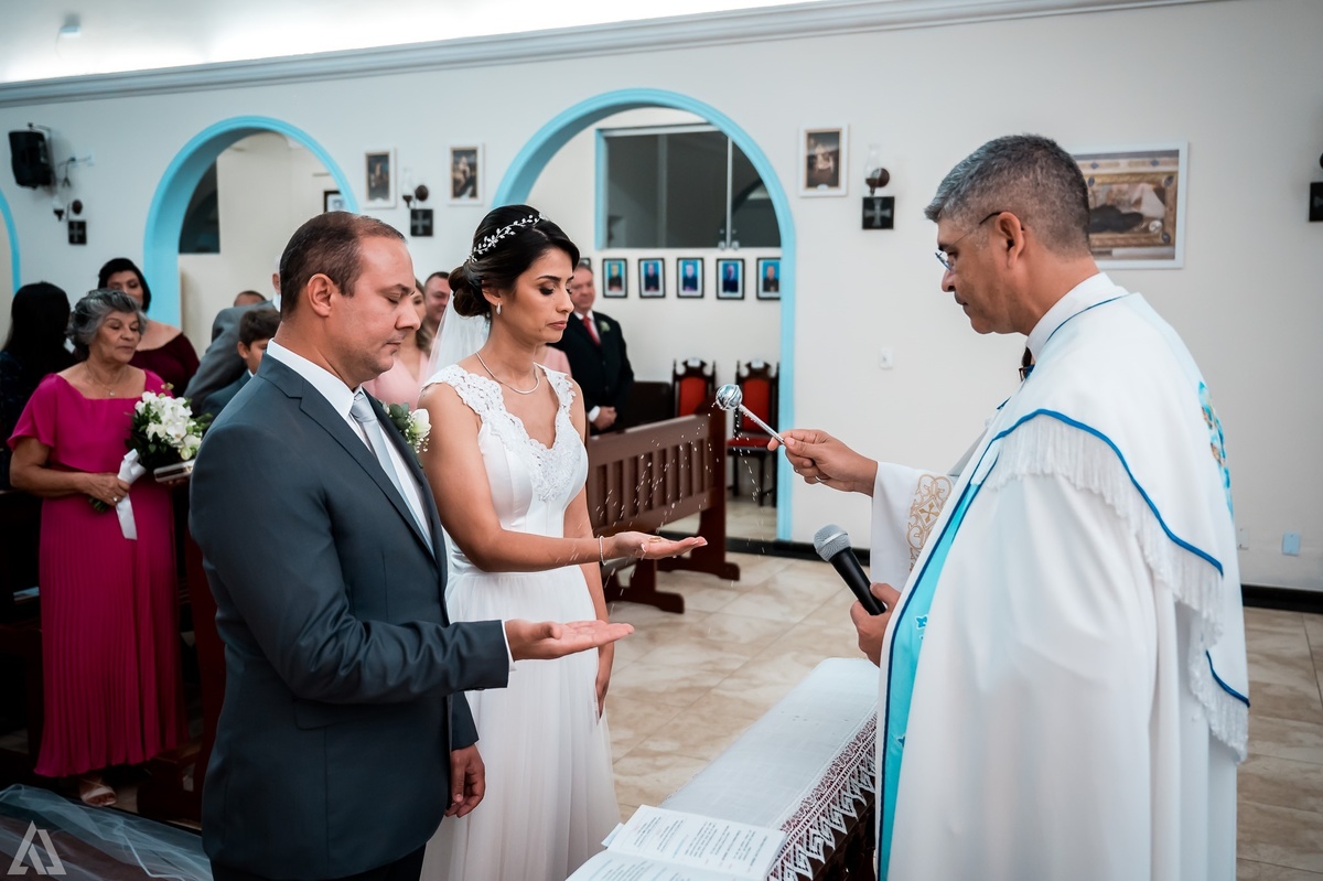 Wedding Casamento Buffet Making Off Decoração Cerimonialista Fotógrafo Vestido Noiva Noivo Camila Hoffmann Cerimonial Elimeire Assessoria de Evento Dani Vidal Vila Nova La Belle Maison Lena Buffet Casarão Penedo Diva Buffet Buquê Resende Penedo Itatiaia