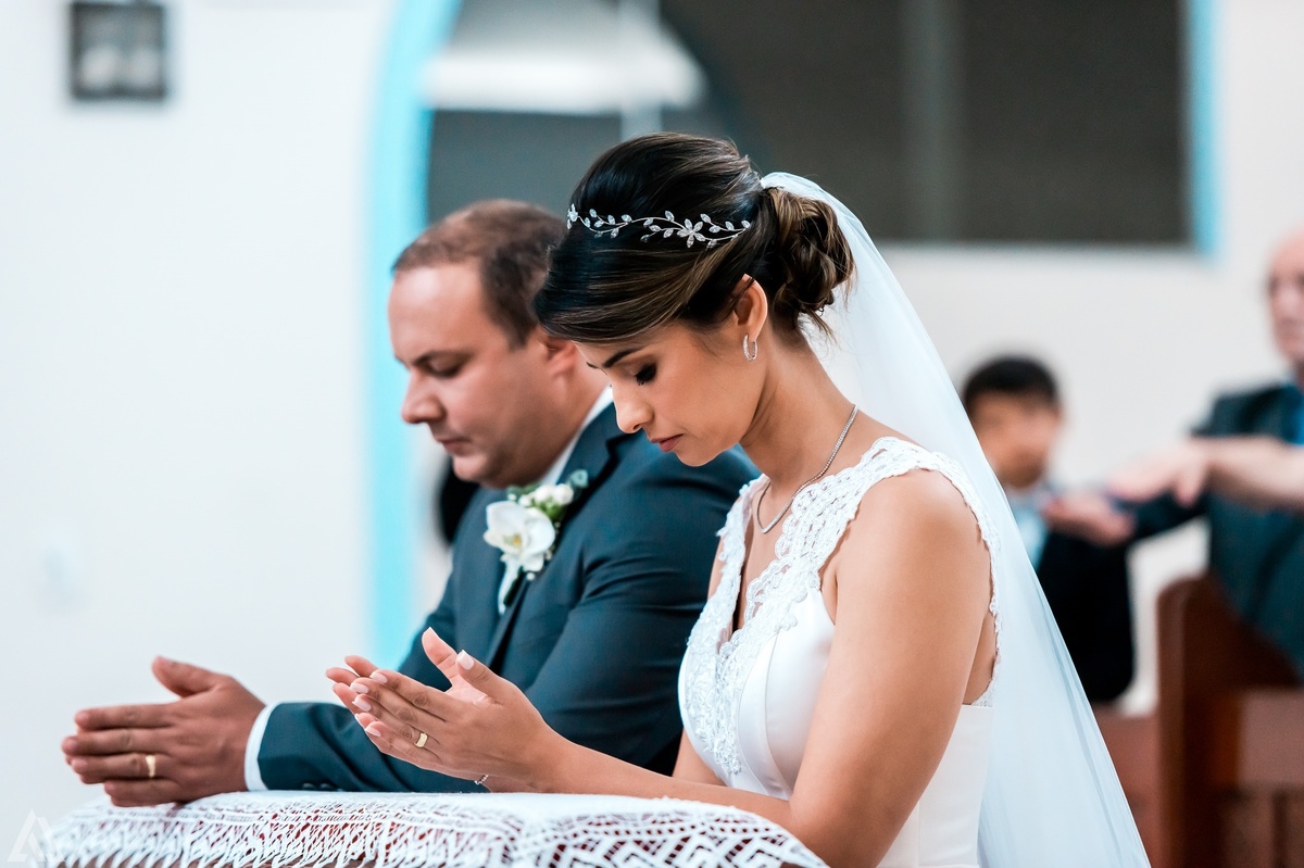 Wedding Casamento Buffet Making Off Decoração Cerimonialista Fotógrafo Vestido Noiva Noivo Camila Hoffmann Cerimonial Elimeire Assessoria de Evento Dani Vidal Vila Nova La Belle Maison Lena Buffet Casarão Penedo Diva Buffet Buquê Resende Penedo Itatiaia