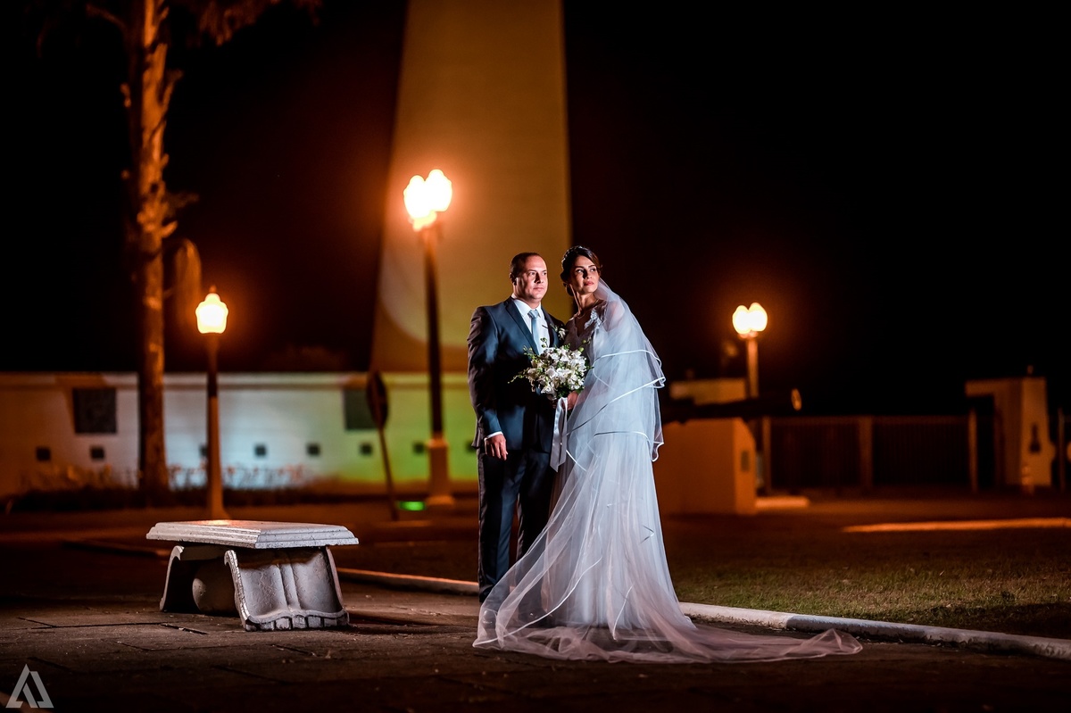 Wedding Casamento Buffet Making Off Decoração Cerimonialista Fotógrafo Vestido Noiva Noivo Camila Hoffmann Cerimonial Elimeire Assessoria de Evento Dani Vidal Vila Nova La Belle Maison Lena Buffet Casarão Penedo Diva Buffet Buquê Resende Penedo Itatiaia