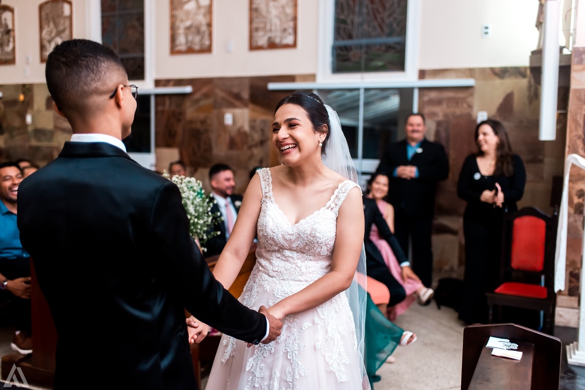 Wedding Casamento Buffet Making Off Decoração Cerimonialista Fotógrafo Vestido Noiva Noivo Camila Hoffmann Cerimonial Elimeire Assessoria de Evento Dani Vidal Vila Nova La Belle Maison Lena Buffet Casarão Penedo Diva Buffet Buquê Resende Penedo Itatiaia