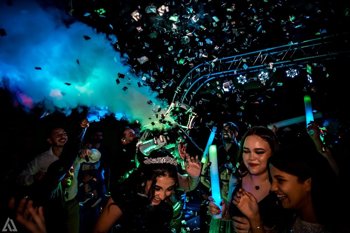 Ensaio Festa Book Teen Debutante 15 Anos Alex Jardim Fotografia Fotógrafo Makink Off Resende Itatiaia Penedo Porto Real Quatis Barra Mansa Volta Redonda Lena Buffet La Belle Maison Estela Dani Vidal Elimeire Laurino Camila Hoffmann Cerimonial Maquiadora