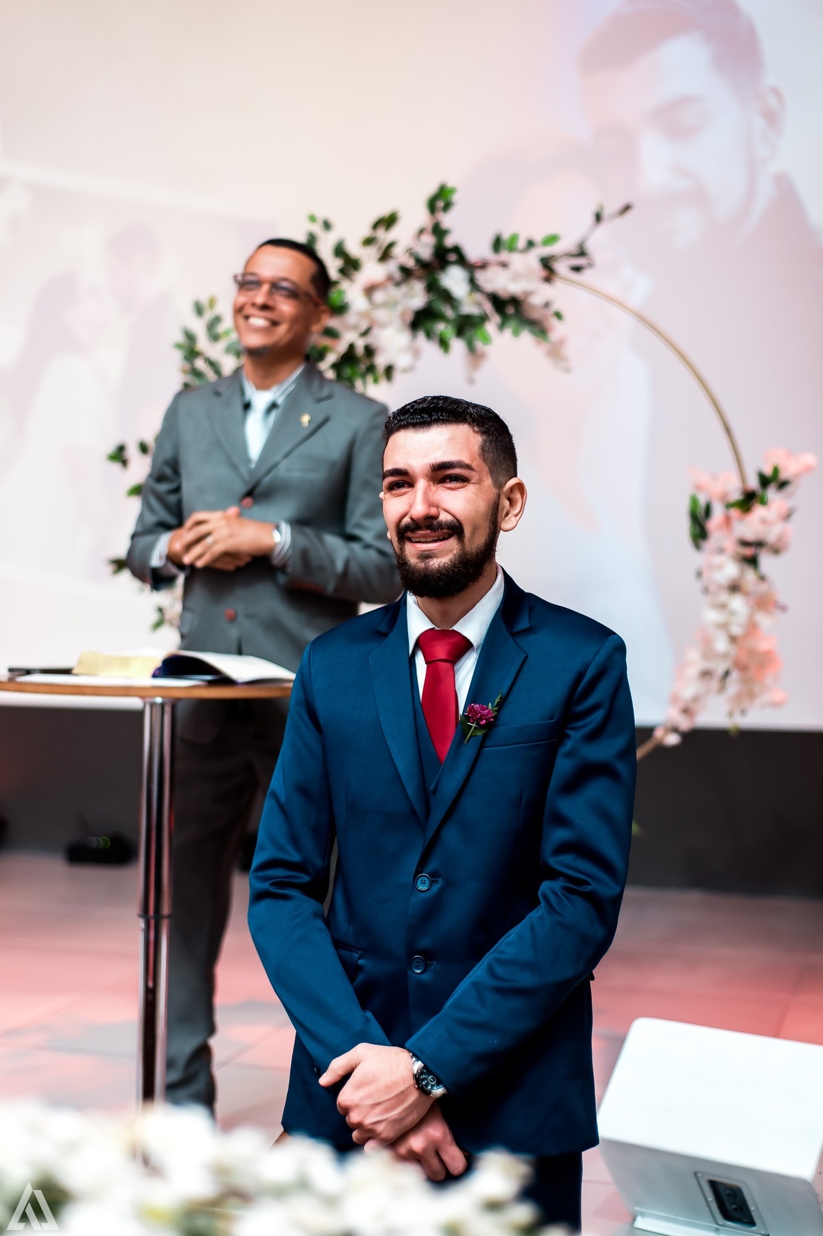 Wedding Casamento Buffet Making Off Decoração Cerimonialista Fotógrafo Vestido Noiva Noivo Camila Hoffmann Cerimonial Elimeire Assessoria de Evento Dani Vidal Vila Nova La Belle Maison Lena Buffet Casarão Penedo Diva Buffet Buquê Resende Penedo Itatiaia