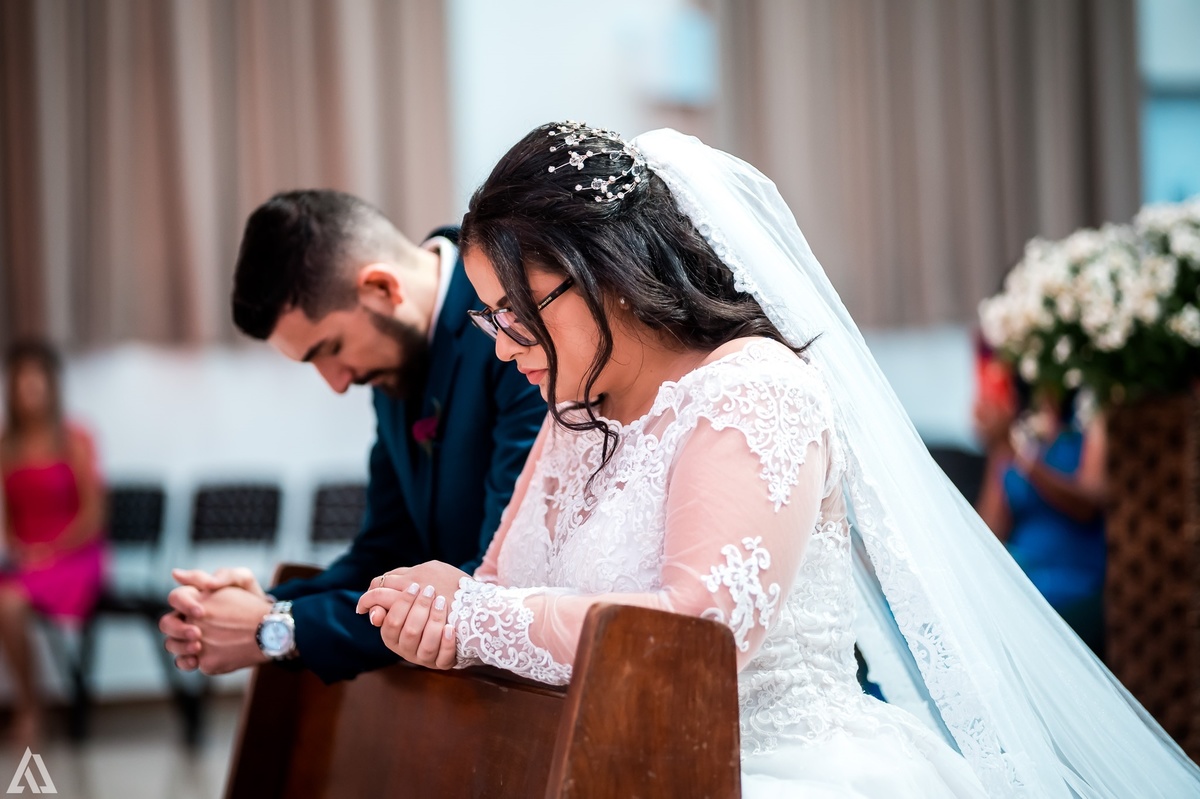 Wedding Casamento Buffet Making Off Decoração Cerimonialista Fotógrafo Vestido Noiva Noivo Camila Hoffmann Cerimonial Elimeire Assessoria de Evento Dani Vidal Vila Nova La Belle Maison Lena Buffet Casarão Penedo Diva Buffet Buquê Resende Penedo Itatiaia