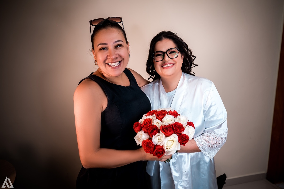 Wedding Casamento Buffet Making Off Decoração Cerimonialista Fotógrafo Vestido Noiva Noivo Camila Hoffmann Cerimonial Elimeire Assessoria de Evento Dani Vidal Vila Nova La Belle Maison Lena Buffet Casarão Penedo Diva Buffet Buquê Resende Penedo Itatiaia