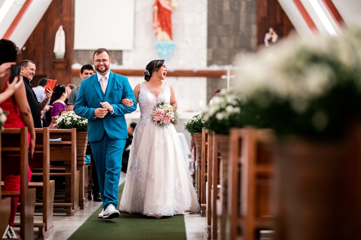 Wedding Casamento Buffet Making Off Decoração Cerimonialista Fotógrafo Vestido Noiva Noivo Camila Hoffmann Cerimonial Elimeire Assessoria de Evento Dani Vidal Vila Nova La Belle Maison Lena Buffet Casarão Penedo Diva Buffet Buquê Resende Penedo Itatiaia