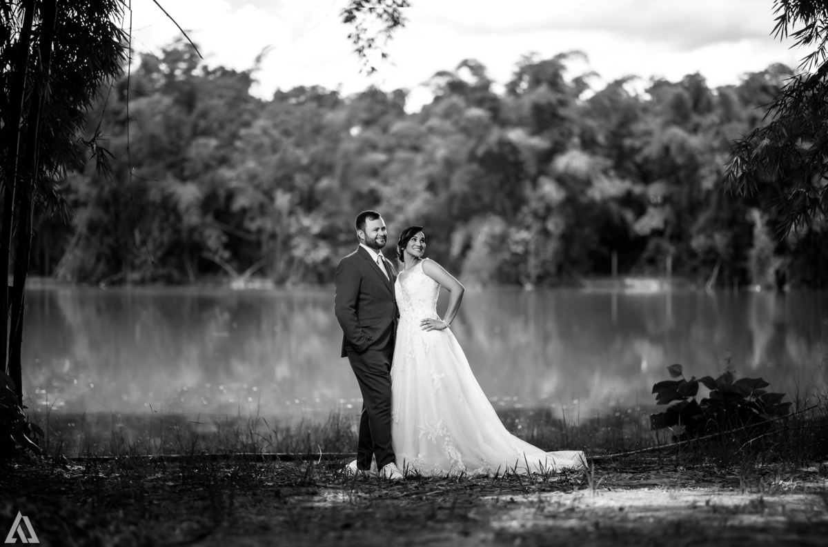 Wedding Casamento Buffet Making Off Decoração Cerimonialista Fotógrafo Vestido Noiva Noivo Camila Hoffmann Cerimonial Elimeire Assessoria de Evento Dani Vidal Vila Nova La Belle Maison Lena Buffet Casarão Penedo Diva Buffet Buquê Resende Penedo Itatiaia