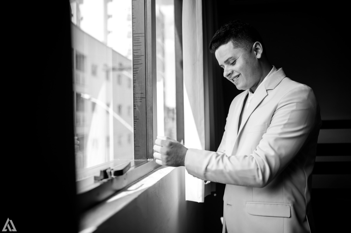 Wedding Casamento Buffet Making Off Decoração Cerimonialista Fotógrafo Vestido Noiva Noivo Camila Hoffmann Cerimonial Elimeire Assessoria de Evento Dani Vidal Vila Nova La Belle Maison Lena Buffet Casarão Penedo Diva Buffet Buquê Resende Penedo Itatiaia